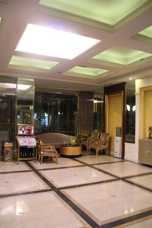 X'Auxerre Hotel Dayi Dış mekan fotoğraf